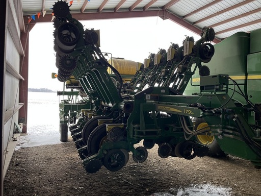 https://photos.machinefinder.com/17/10873917/71434308_large_42500.jpg
