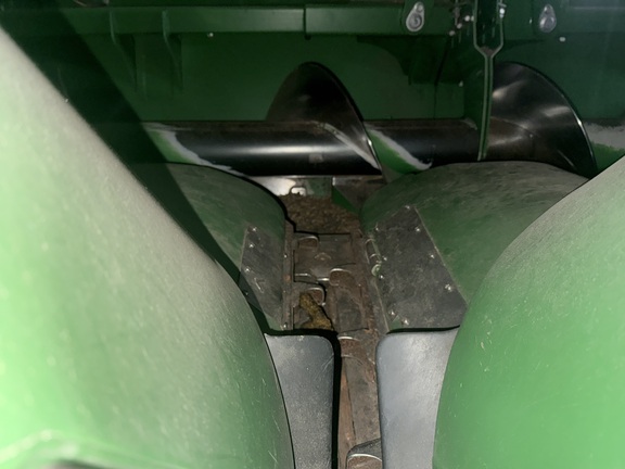 https://photos.machinefinder.com/38/10879638/71491274_large_66300.jpg