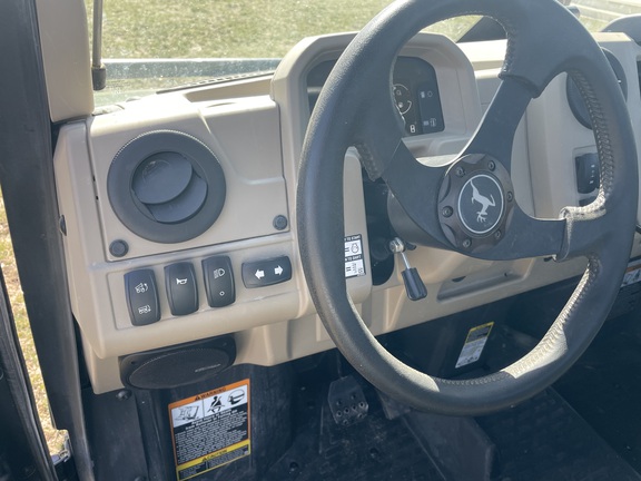 https://photos.machinefinder.com/46/10889246/71907136_large_87932.jpg