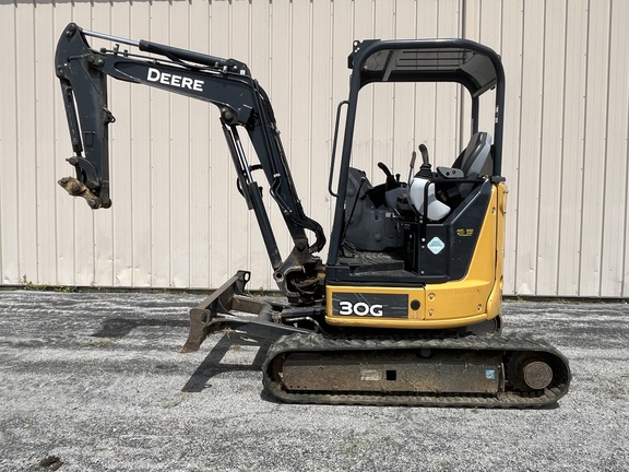https://photos.machinefinder.com/09/10890409/75609361_large_26101.jpg