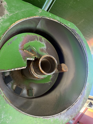 https://photos.machinefinder.com/04/10892304/77799910_large_74222.jpg