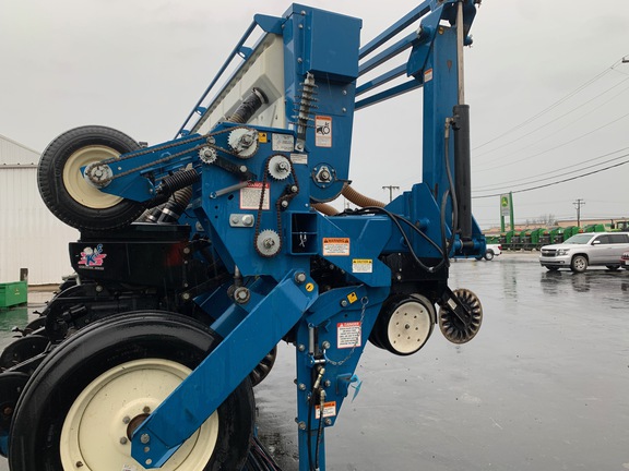 https://photos.machinefinder.com/33/10893433/72303209_large_74124.jpg