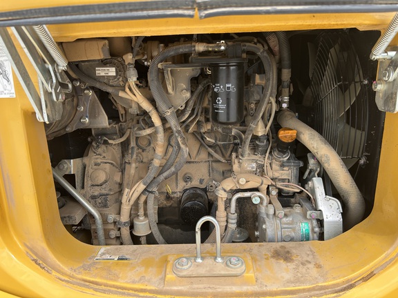 https://photos.machinefinder.com/43/10900543/72565042_large_98733.jpg