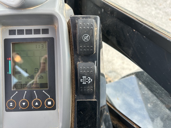 https://photos.machinefinder.com/43/10900543/72565054_large_68827.jpg
