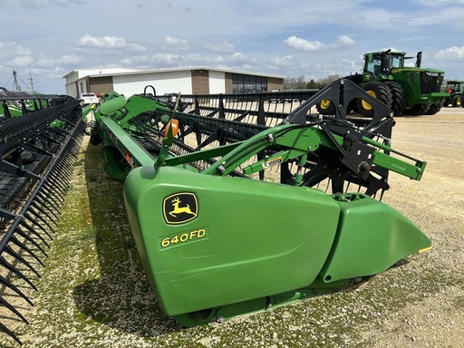 https://photos.machinefinder.com/30/10903830/79394210_large_35286.jpg