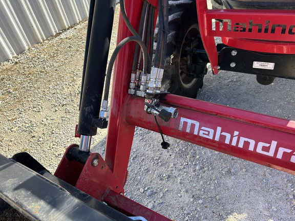 https://photos.machinefinder.com/99/10906999/76265882_large_68936.jpg