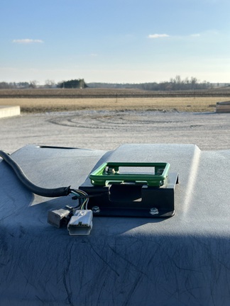 https://photos.machinefinder.com/84/10909984/77713813_large_63325.jpg