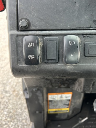https://photos.machinefinder.com/46/10913746/72679285_large_70911.jpg