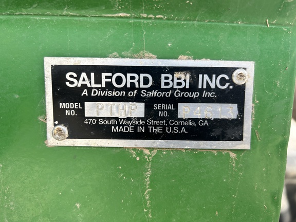 https://photos.machinefinder.com/52/10914052/74400890_large_77186.jpg
