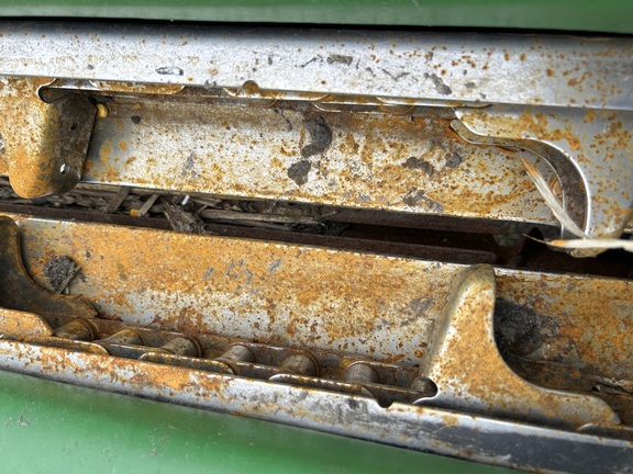 https://photos.machinefinder.com/82/9812082/64118910_large_89436.jpg
