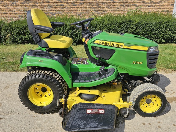 https://photos.machinefinder.com/62/10945662/75622259_large_90369.jpg