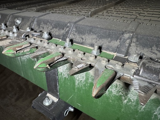 https://photos.machinefinder.com/81/10956781/72284659_large_64360.jpg