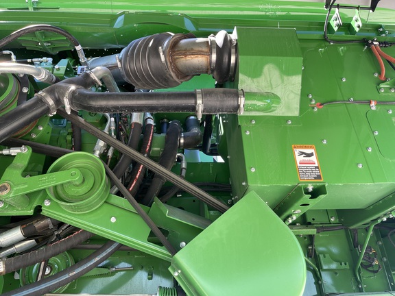 https://photos.machinefinder.com/29/9812529/66642618_large_84244.jpg