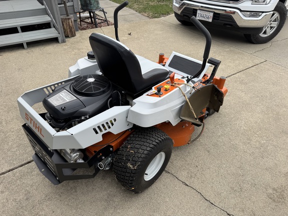https://photos.machinefinder.com/70/10973470/72451408_large_65998.jpg