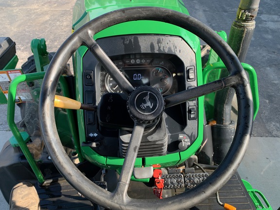 https://photos.machinefinder.com/31/10975631/75314936_large_45968.jpg