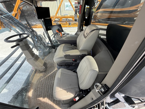 https://photos.machinefinder.com/73/10983573/74999121_large_71604.jpg
