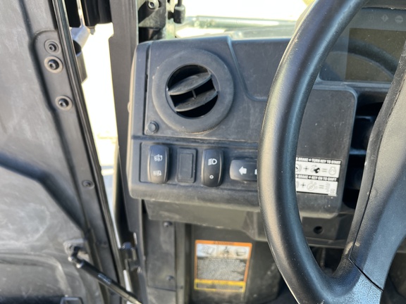 https://photos.machinefinder.com/19/10990319/76268448_large_67964.jpg