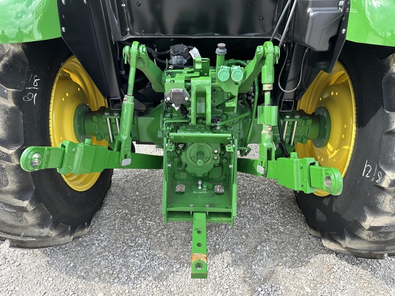 https://photos.machinefinder.com/85/10995785/75322737_large_52932.jpg