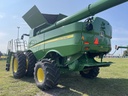 https://photos.machinefinder.com/16/9812716/68634717_large_27144.jpg