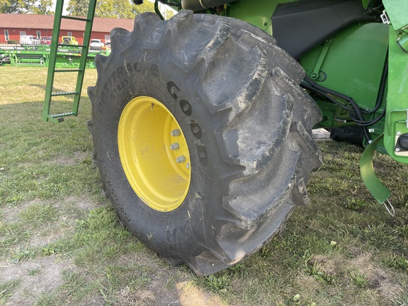 https://photos.machinefinder.com/16/9812716/68634571_large_43115.jpg