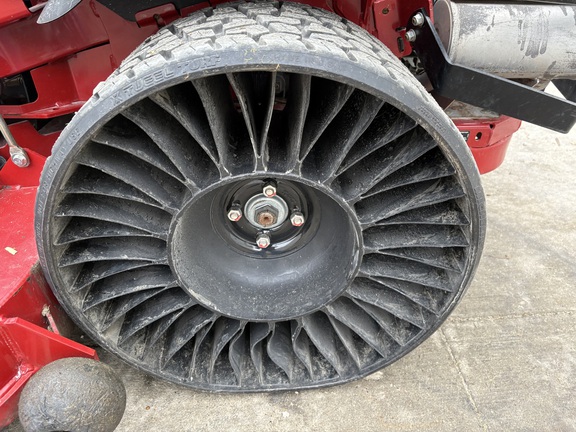 https://photos.machinefinder.com/28/11001228/77673344_large_53038.jpg