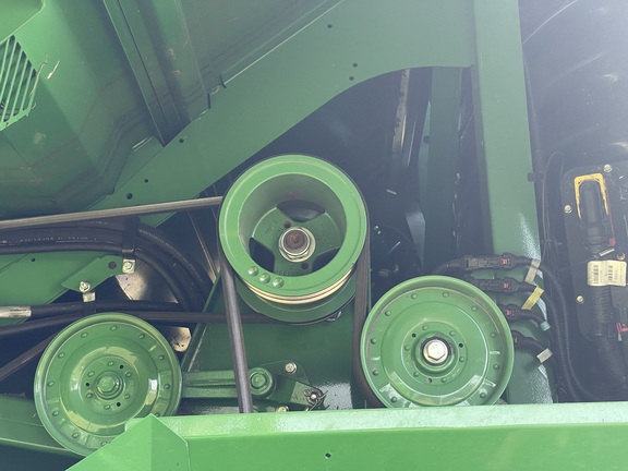 https://photos.machinefinder.com/16/9812716/68634580_large_14885.jpg