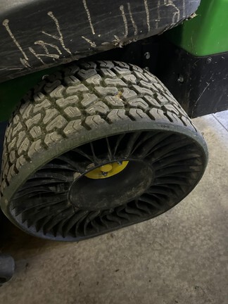 https://photos.machinefinder.com/70/11011170/72849369_large_78327.jpg