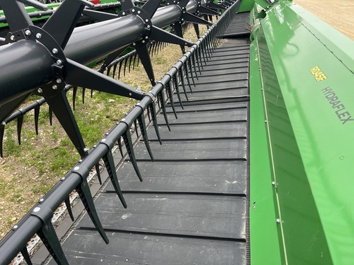 https://photos.machinefinder.com/89/11015289/72886869_large_23065.jpg
