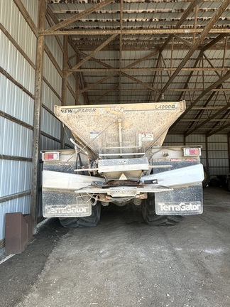 https://photos.machinefinder.com/19/11019919/72941640_large_54605.jpg