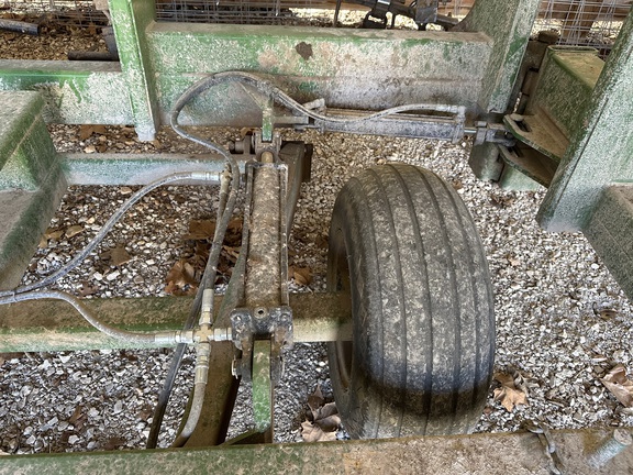 https://photos.machinefinder.com/28/11021128/72945722_large_65716.jpg