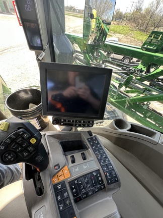 https://photos.machinefinder.com/85/11021685/72955471_large_37416.jpg