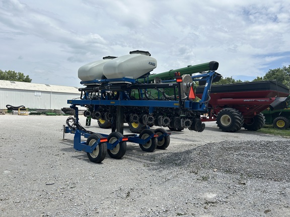 https://photos.machinefinder.com/86/11027686/74077515_large_16461.jpg