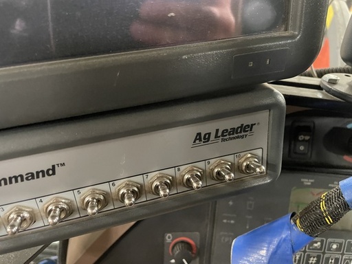 https://photos.machinefinder.com/89/11037289/73122221_large_62073.jpg
