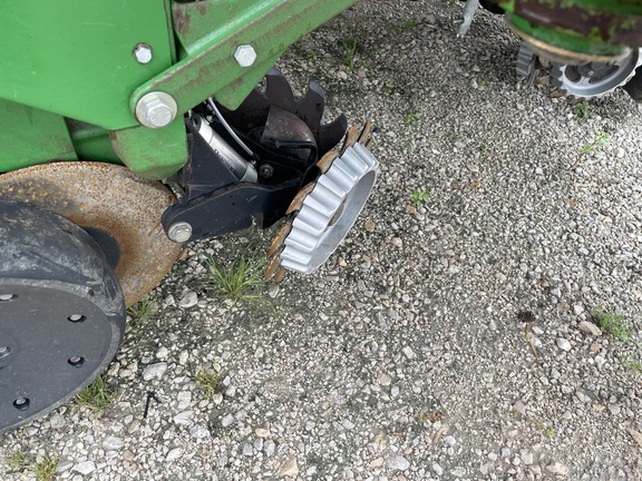 https://photos.machinefinder.com/89/11037289/74903880_large_41767.jpg