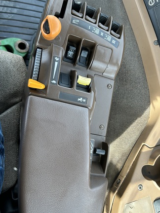 https://photos.machinefinder.com/87/11040087/77557797_large_37704.jpg
