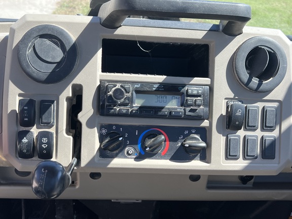 https://photos.machinefinder.com/81/11041781/76033481_large_93746.jpg