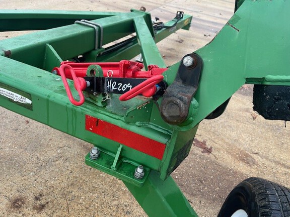 https://photos.machinefinder.com/83/11049083/76995246_large_69593.jpg