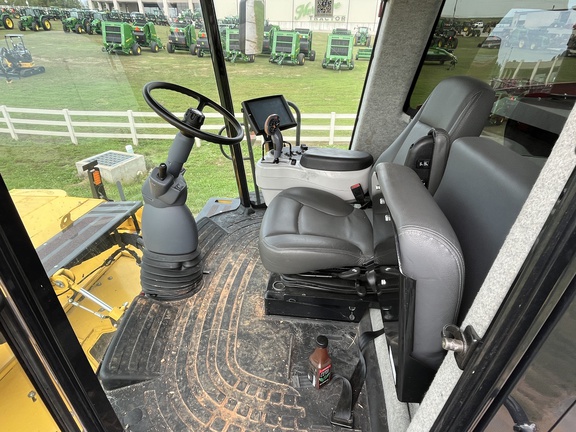 https://photos.machinefinder.com/11/11050211/76163626_large_98210.jpg