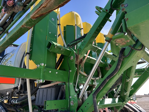 https://photos.machinefinder.com/19/11051419/76777437_large_40295.jpg