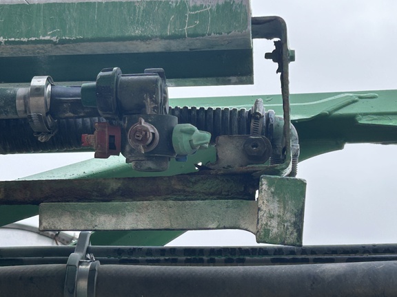 https://photos.machinefinder.com/82/11051782/77018436_large_52015.jpg