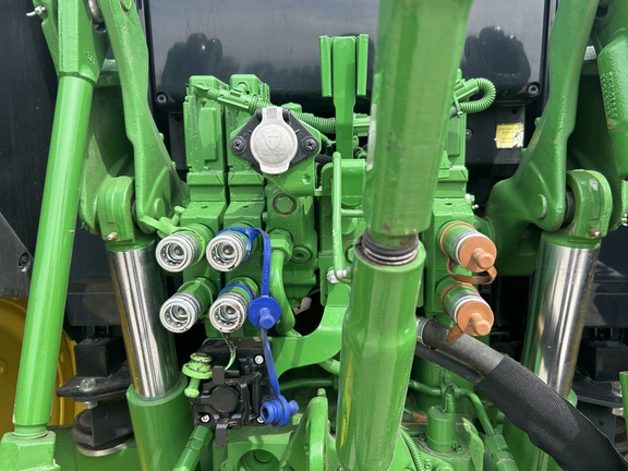 https://photos.machinefinder.com/28/11071728/75173245_large_64106.jpg