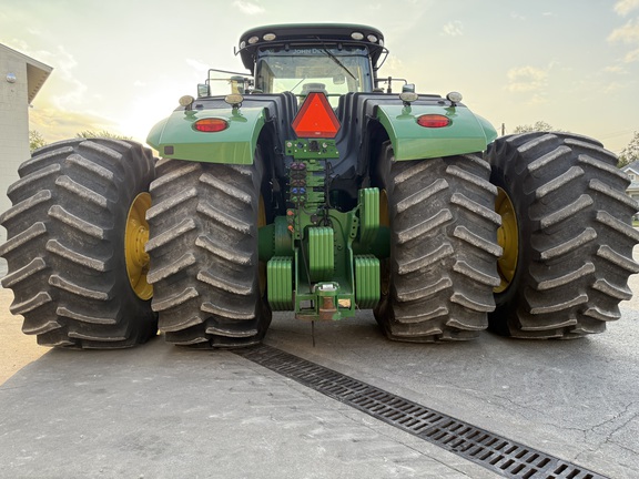 https://photos.machinefinder.com/65/11078065/76167029_large_75382.jpg