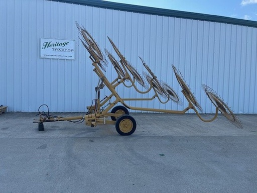 https://photos.machinefinder.com/65/11122565/76227690_large_79425.jpg