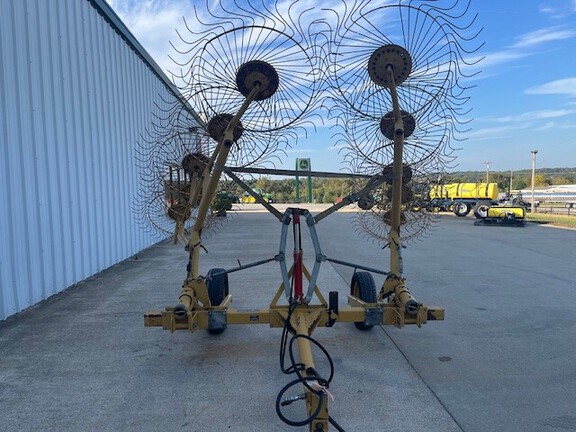 https://photos.machinefinder.com/65/11122565/76227712_large_27605.jpg