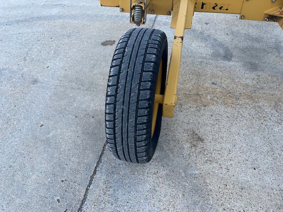 https://photos.machinefinder.com/65/11122565/76227698_large_59348.jpg