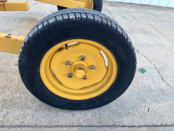 https://photos.machinefinder.com/65/11122565/76227699_large_25150.jpg