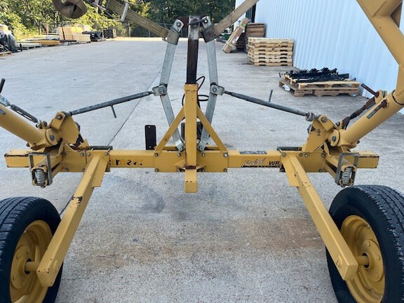 https://photos.machinefinder.com/65/11122565/76227708_large_61811.jpg