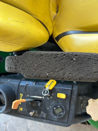 https://photos.machinefinder.com/36/11131636/74169720_large_62167.jpg
