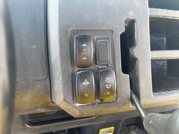 https://photos.machinefinder.com/91/11162391/75705099_large_89580.jpg