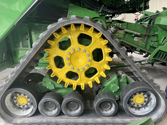 https://photos.machinefinder.com/22/11165522/79304487_large_1351.jpg